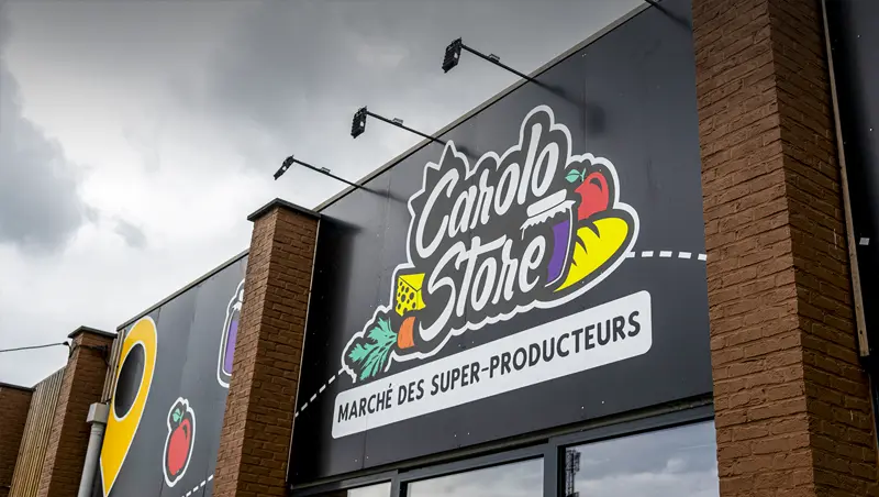 Panneaux publicitaires