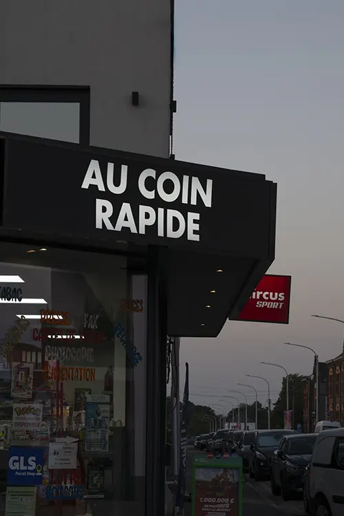 enseigne publicitaire