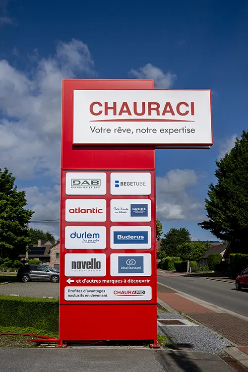 Un totem publicitaire