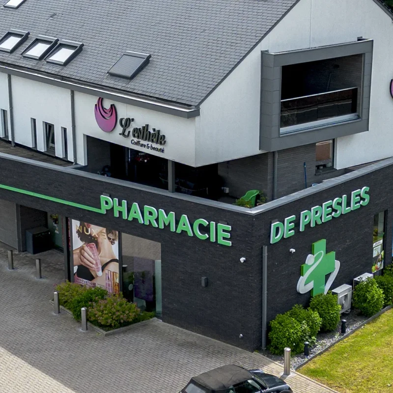 Réalisation - Croix et enseignes pharmacies